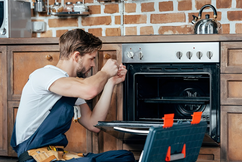 DIY Tips for Effective Oven & Stove Repair in Los Angeles, CA